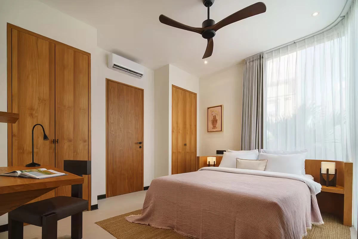 Lily 12 · Bedroom 2 · view 22